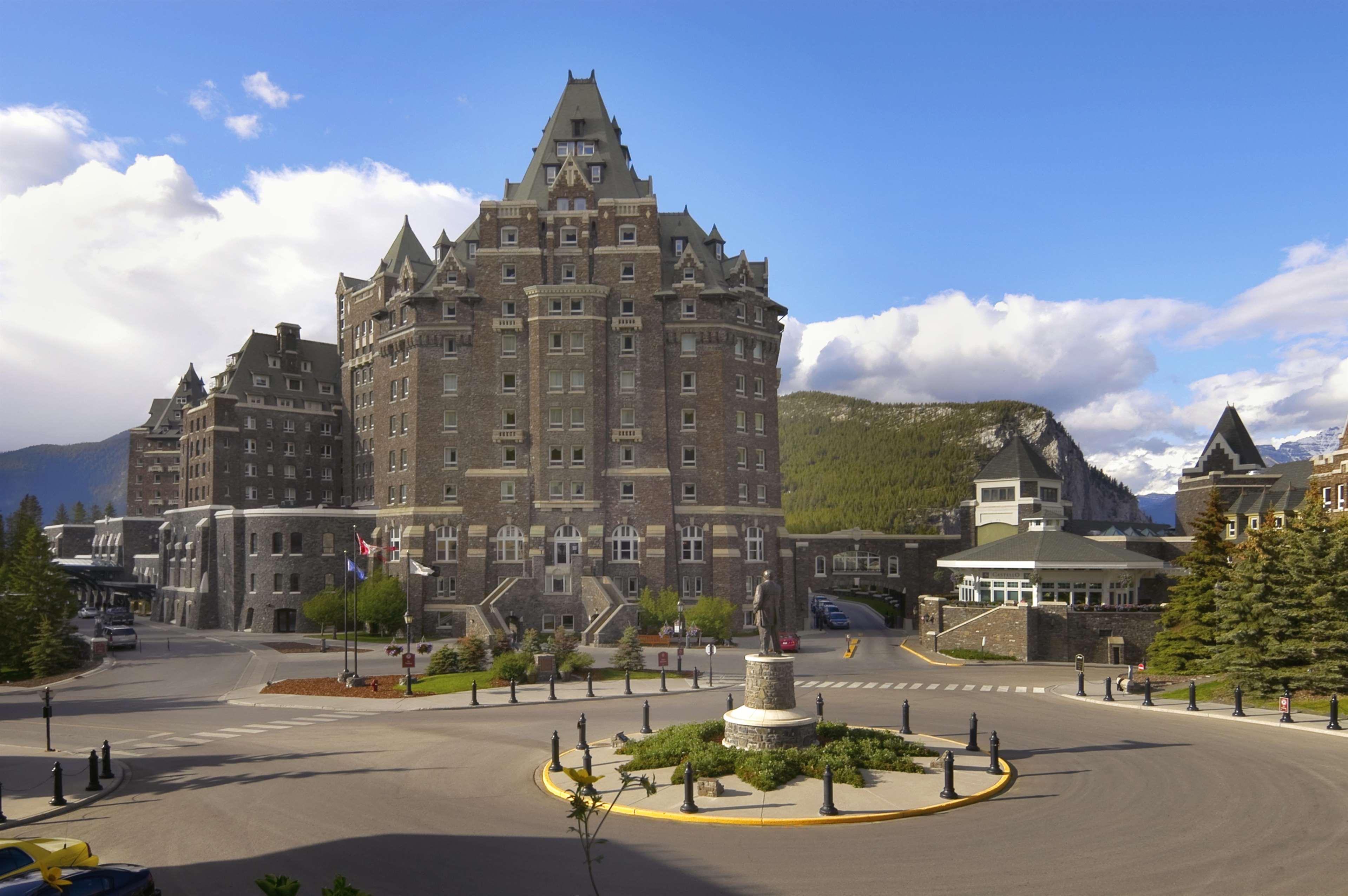 Fairmont Banff Springs Hotel Exterior photo